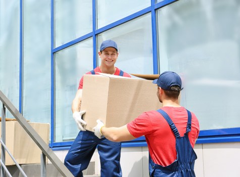 Local commercial relocation setup in Kennington workspace