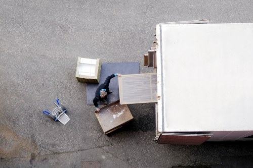 Different moving truck sizes available for Kennington moves