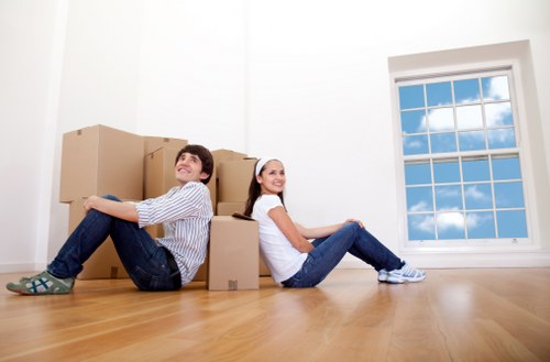 Residential removals planning in Kennington with boxes and checklist