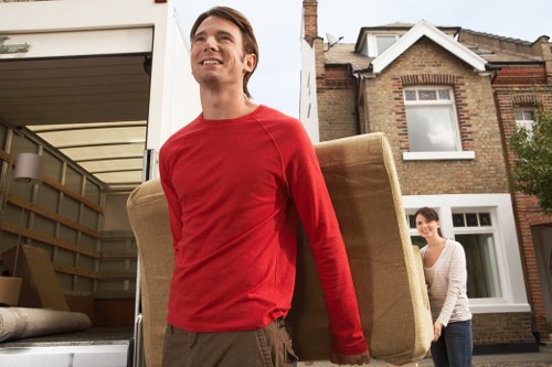 Local moving team handling access in Kennington