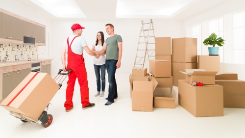 Eco-friendly packing boxes and supplies for Kennington home and office moves