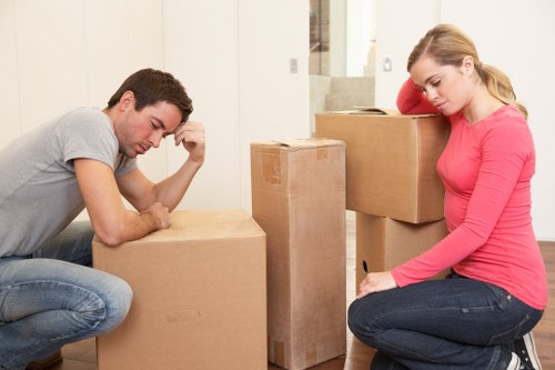 Moving a family home in Kennington with careful access planning