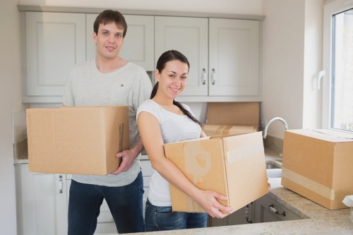 Van transport for residential and commercial items in Kennington